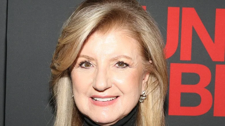 Arianna Huffington souriant lors d'un événement