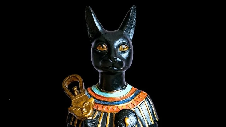 Statue de la déesse Bastet