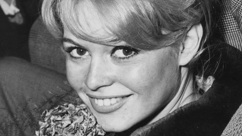 Brigitte Bardot souriante