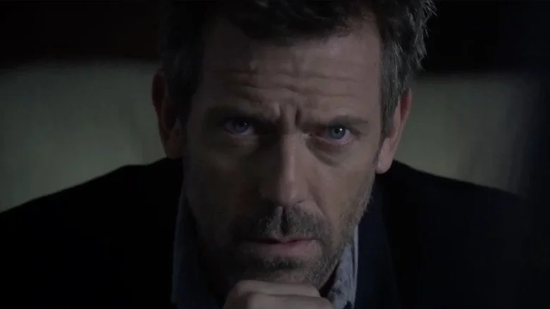 Dr. House au funérailles de Kutner
