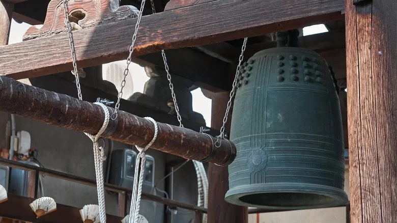 A temple bell