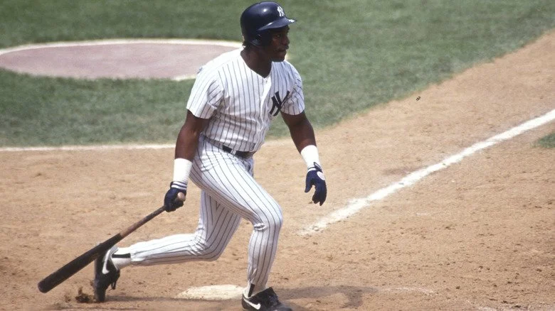 Mel Hall jouant pour New York