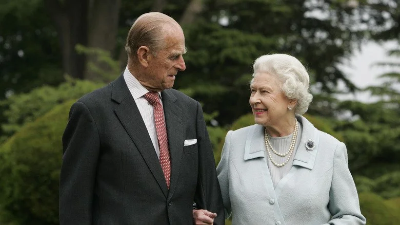 Prince Philip et la reine Elizabeth lors d'une photo d'anniversaire