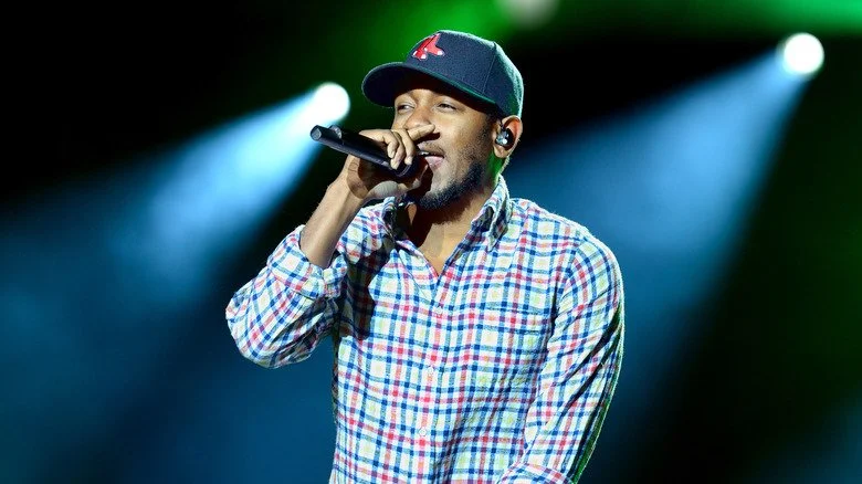 Kendrick Lamar chantant