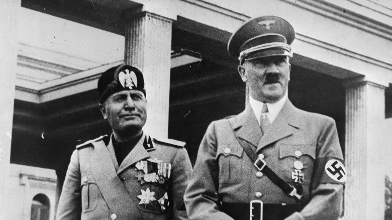 Mussolini et Hitler