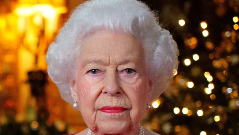 Elizabeth II et le Mariage de Margaret : Vérités Révélées