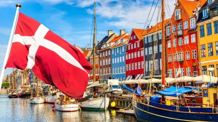 L&rsquo;origine du nom du Danemark : entre légende et histoire