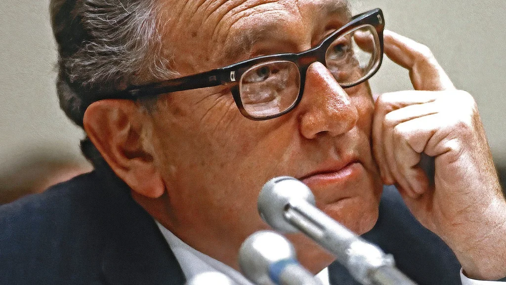 La Controverse du Prix Nobel de la Paix d'Henry Kissinger