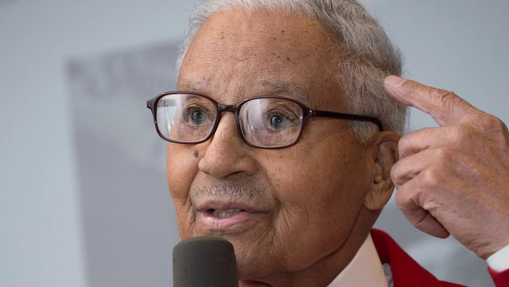 La Vie et l'Héritage de Charles McGee, Héros des Tuskegee Airmen