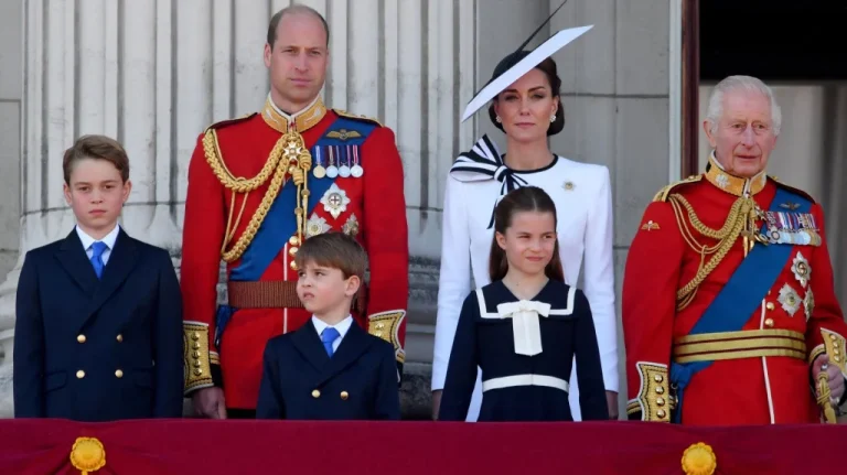 Les Stars Qui Détestent La Famille Royale Britannique