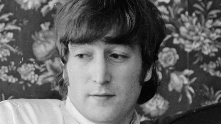 Que sont devenus les enfants de John Lennon ?