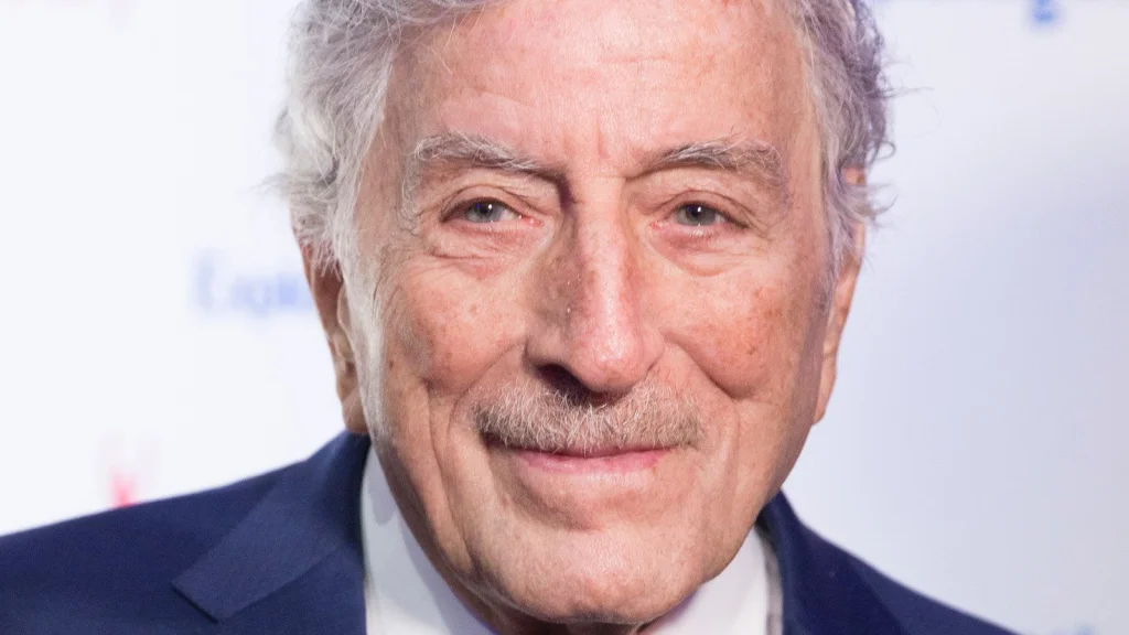 Tony Bennett : De serveur chanteur à légende musicale