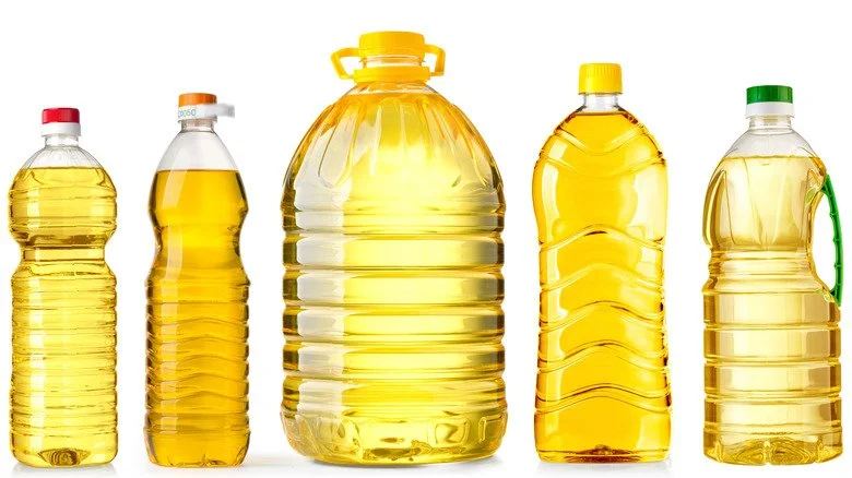 Bouteilles d'huile de cuisson