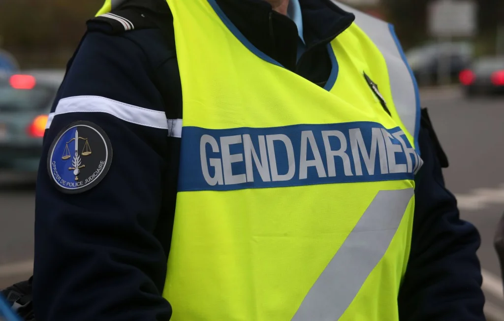 Gendarme condamné à Besançon pour proxénétisme sur son épouse