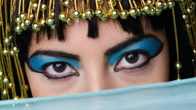 L&rsquo;Histoire du Maquillage dans l&rsquo;Égypte Ancienne