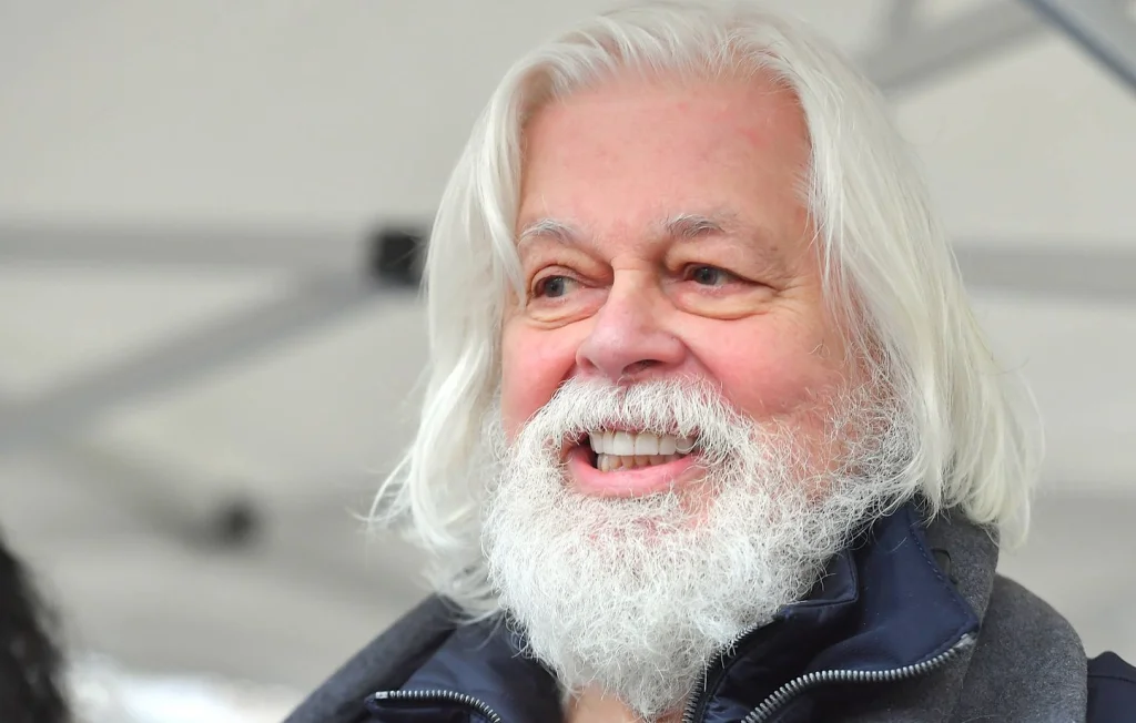 Paul Watson de Sea Shepherd s'engage à Marseille pour l'écologie