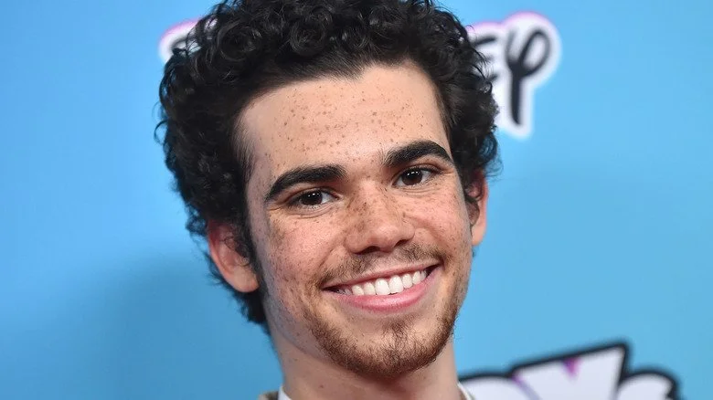 Cameron Boyce souriant