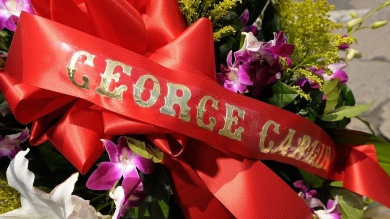 Comémoration de George Carlin