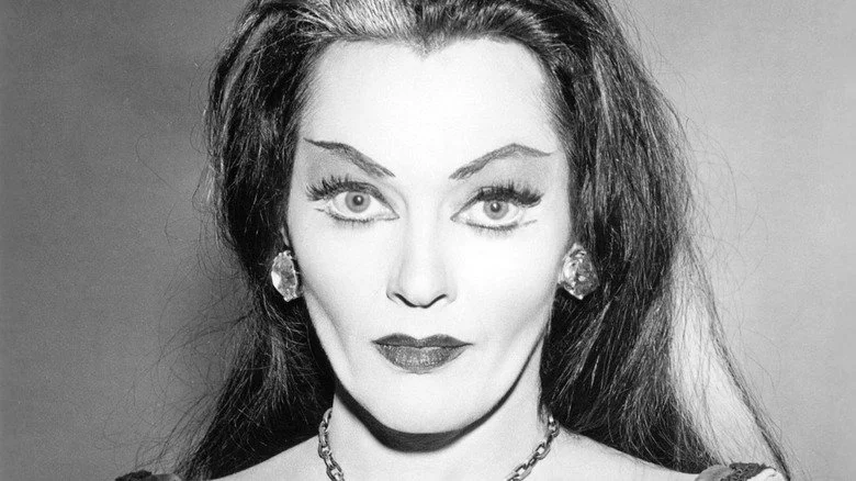 Yvonne De Carlo Lily Munster surprise