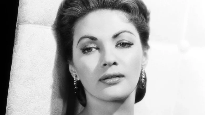 Yvonne De Carlo 1942 photo de publicité