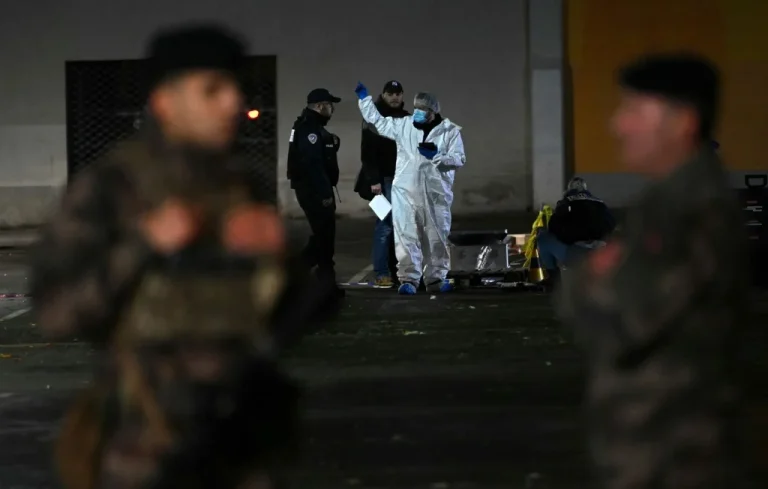Attentat à Mulhouse : Quatre gardes à vue, l&rsquo;assaillant identifié