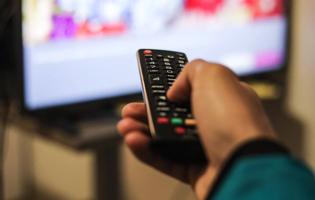 Changements sur les chaînes TNT : C8 et NRJ 12 disparaissent