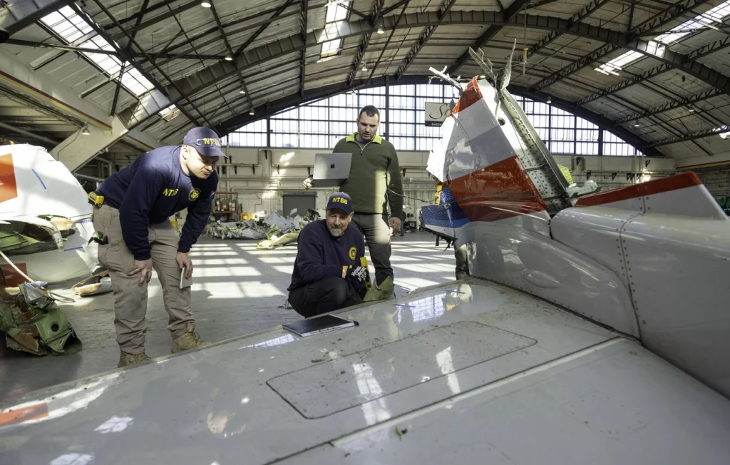 Crash aérien à Washington : enquête sur une divergence d'altitude