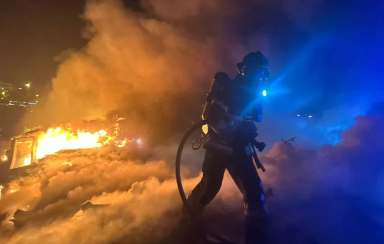 Explosion d&rsquo;un bateau à Saint-Laurent-du-Var : enquête en cours