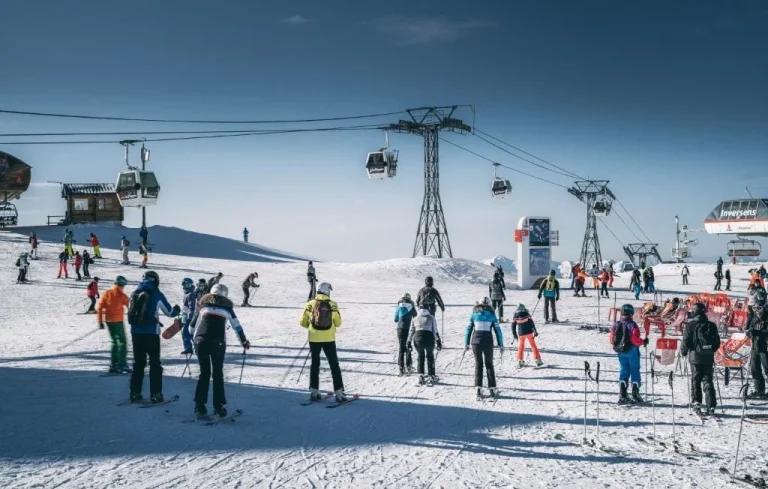 Incivilités d&rsquo;étudiants belges à La Plagne : une fête qui tourne mal
