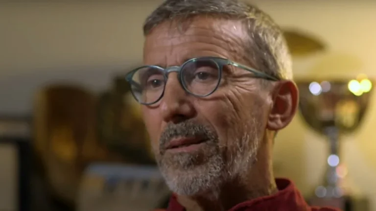 La Survie Étonnante d&rsquo;un Homme dans le Sahara