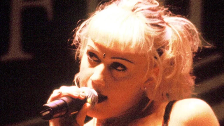 La Tragédie Derrière le Succès de Gwen Stefani avec No Doubt