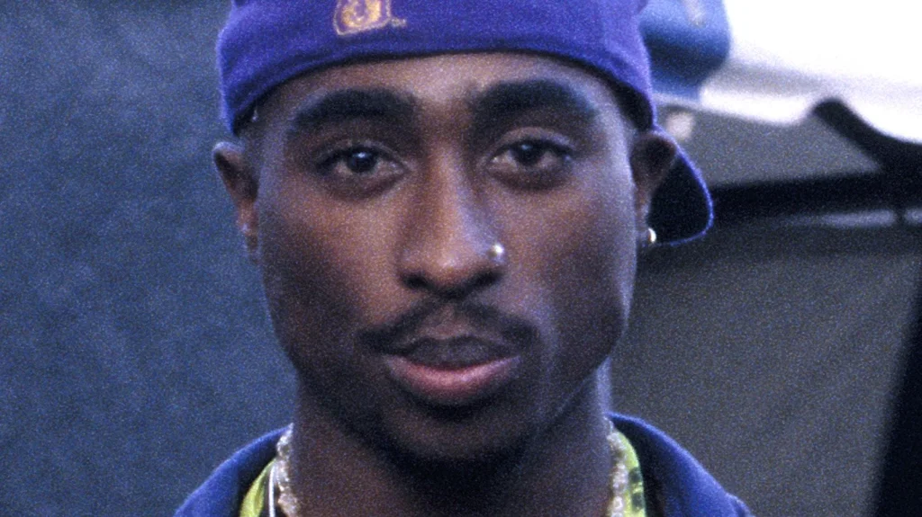 La théorie de la conspiration sur Tupac : échappé à Cuba ?