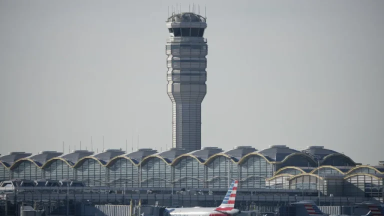 Les Causes du Crash Aérien de DC en 2025 : Expertise des Pilotes