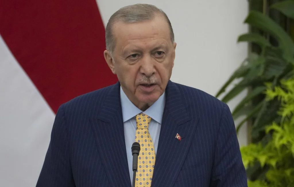 Turquie : Une astrologue emprisonnée pour avoir prédit la mort d'Erdogan