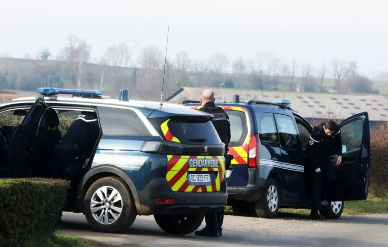 Un drame tragique : un enfant de 2 ans noyé à Saint-Martin-de-Bréthencourt