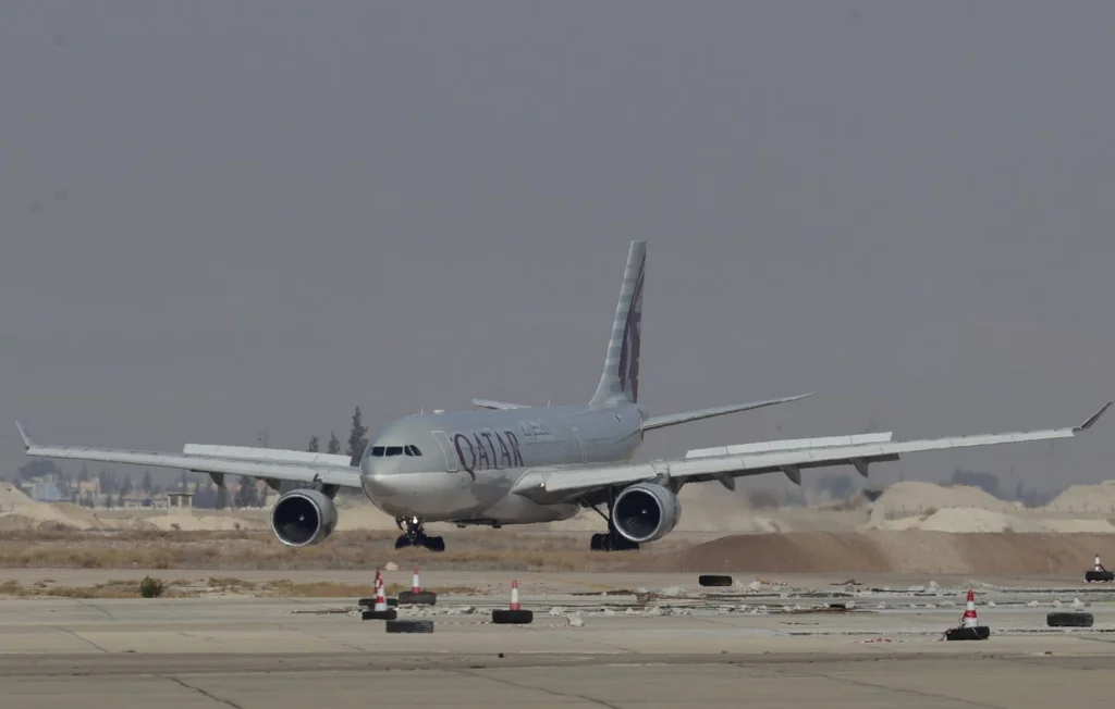 Un vol tragique : quatre heures à côté d'un cadavre en avion