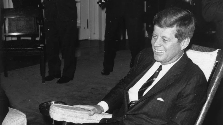 John F. Kennedy dans la limousine