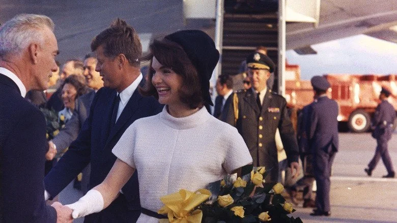 Les Kennedys arrivant à San Antonio le 21 novembre 1963