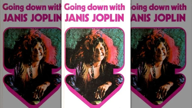 Janis Joplin souriante sur scène en 1969