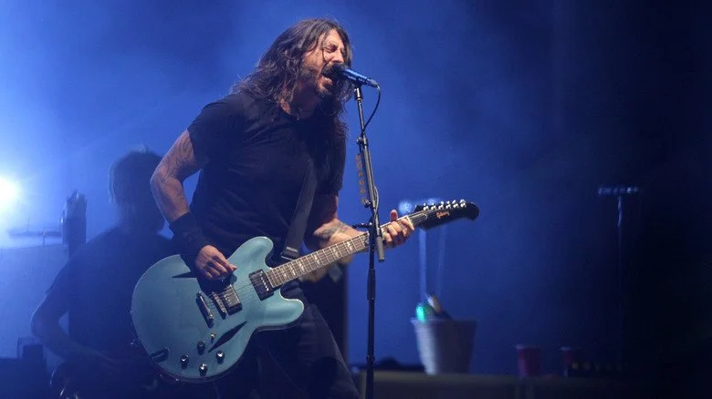 Dave Grohl en concert avec les Foo Fighters en 2021