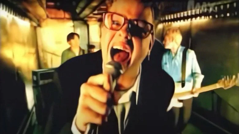 musique vidéo Flagpole Sitta