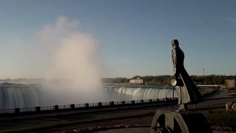 Statue de Tesla, chutes du Niagara, Ontario