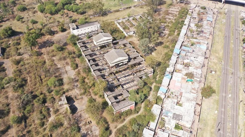 L'usine abandonnée d'Union Carbide à Bhopal