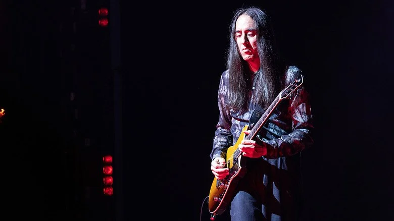 Jeff Schroeder performing with Smashing Pumpkins in 2023