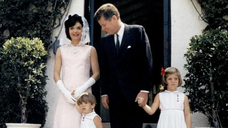 John F. Kennedy, Jackie Kennedy avec enfants