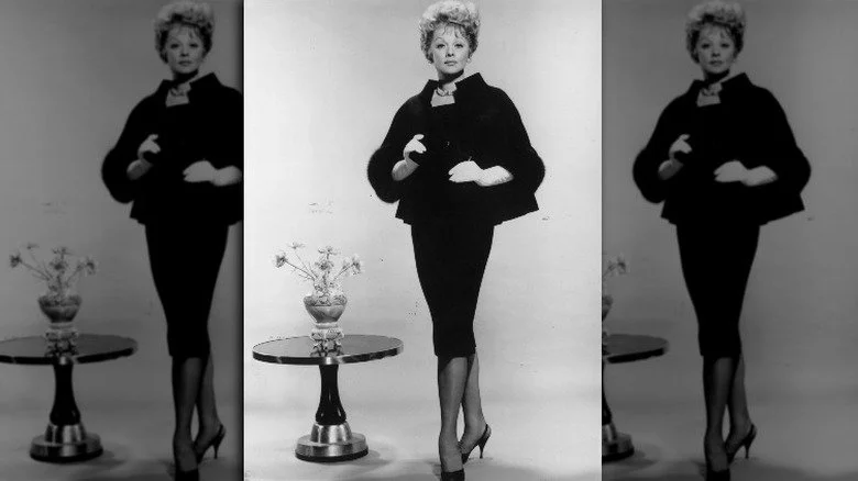 Lucille Ball en pose pour la photo