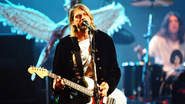 Kurt Cobain et Dave Grohl se produisant sur scène