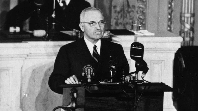 Le président Truman s'adresse au Congrès