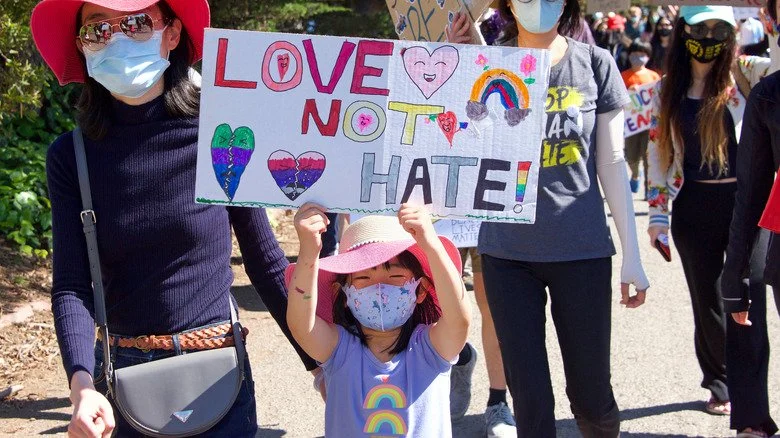 Panneau contre la haine