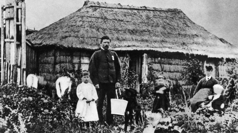 famille historique à la maison en Nouvelle-Zélande